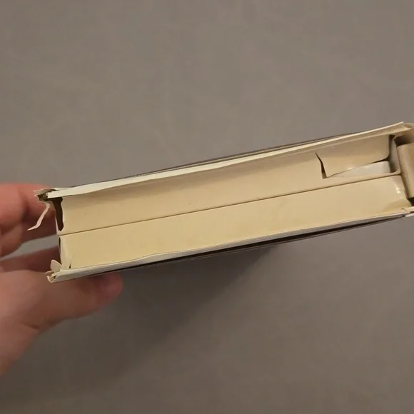 Disney Aladdin and the King of Thieves VHS - Damage To Cover - Picture 4 of 5